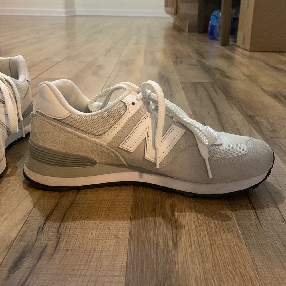 New Balance 574 Womens Shoes